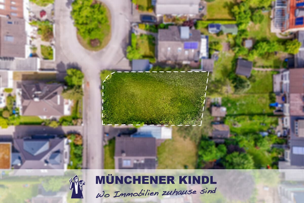 MÜNCHNER SÜDEN: ATTRAKTIVES GRUNDSTÜCK FÜR INDIVIDUELLE WOHNTRÄUME — Foto 1